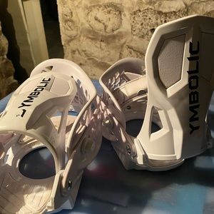 Women’s snowboard bindings
